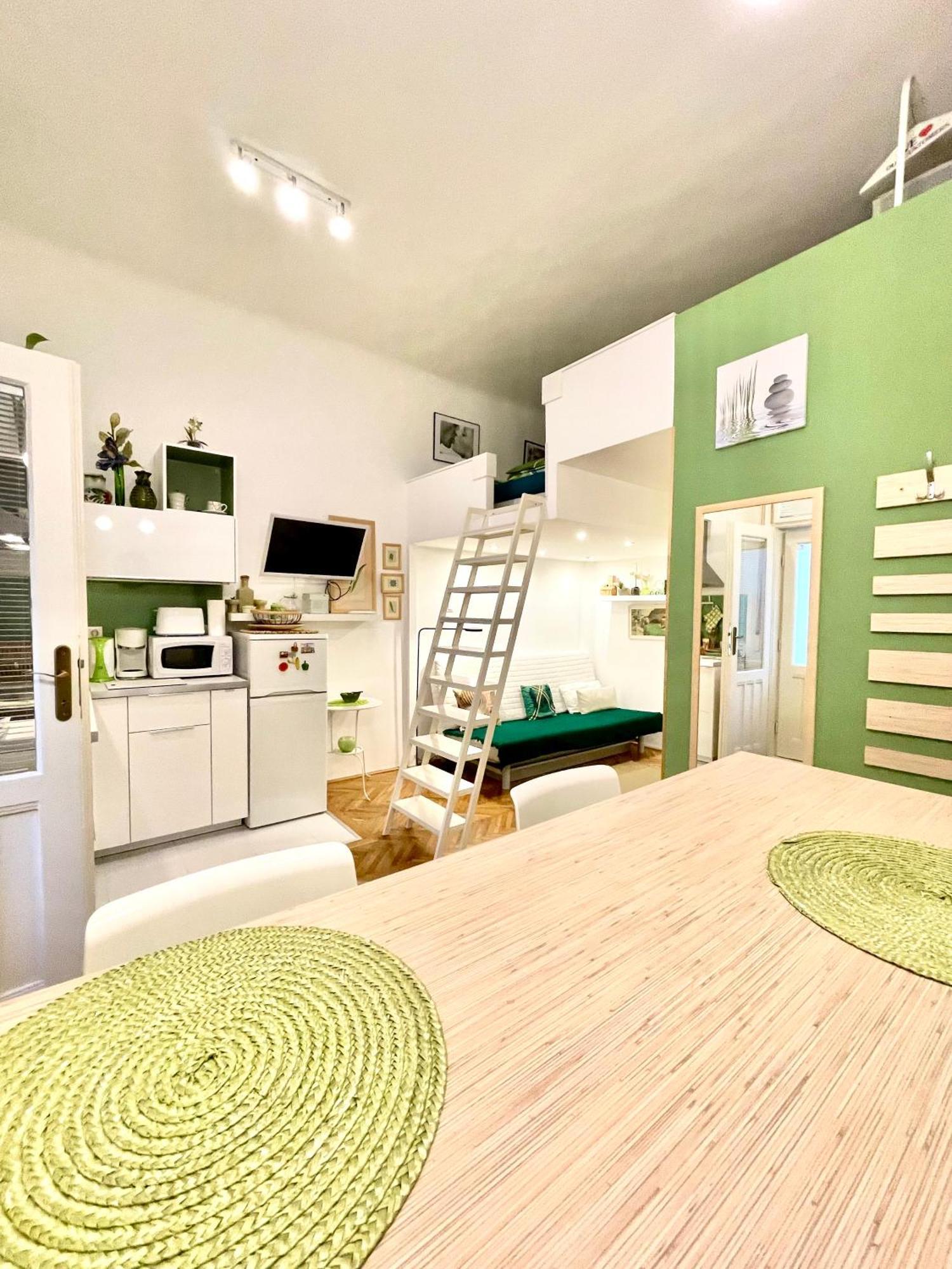 בודפשט Green Pearl Apartment At St Stephen' S Basilica מראה חיצוני תמונה