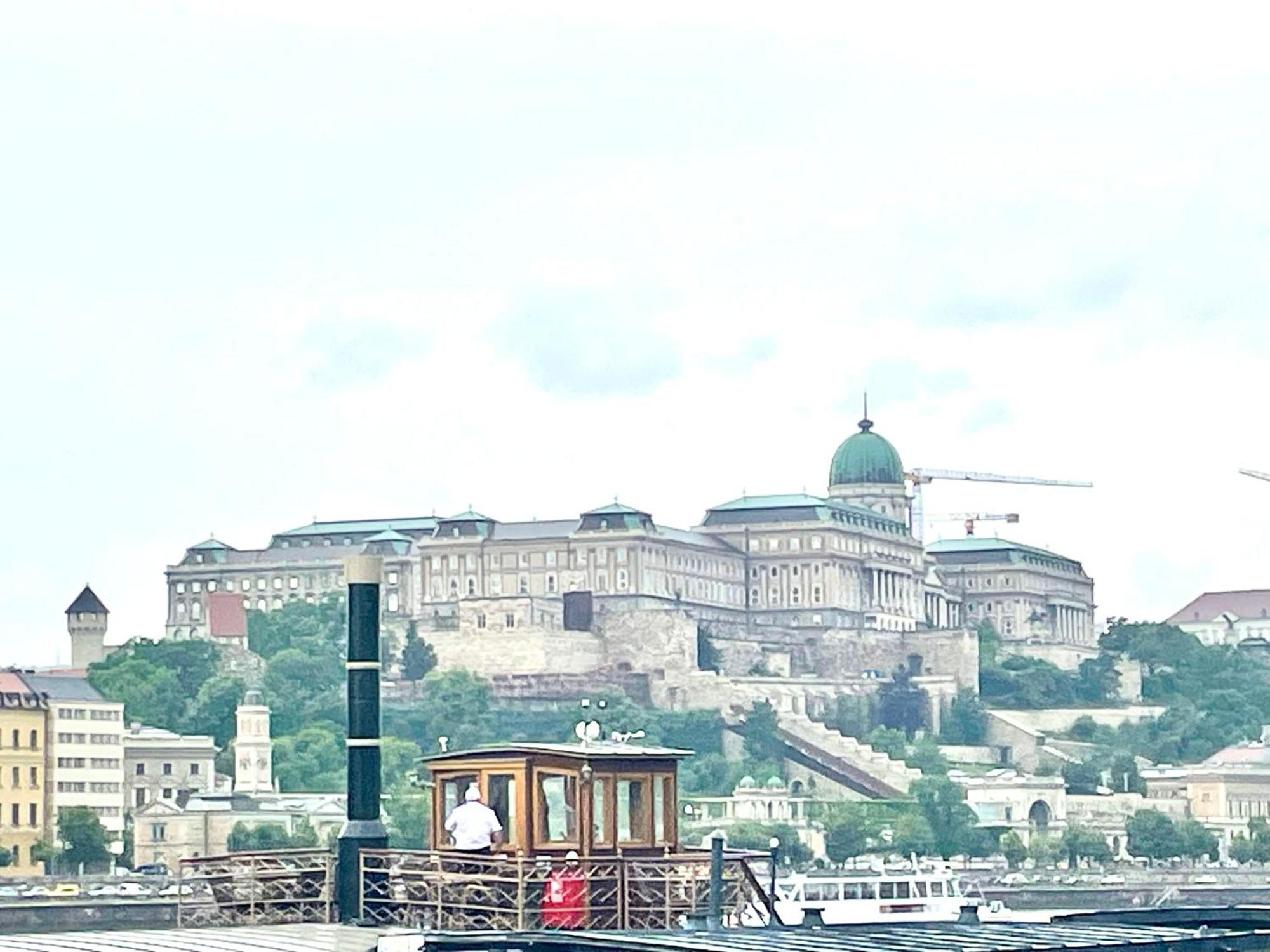 בודפשט Green Pearl Apartment At St Stephen' S Basilica מראה חיצוני תמונה