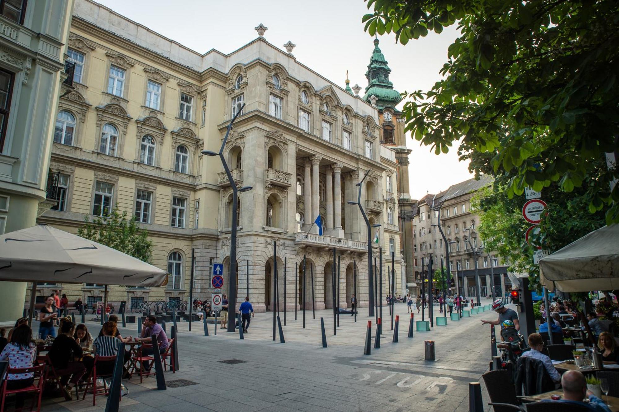 בודפשט Green Pearl Apartment At St Stephen' S Basilica מראה חיצוני תמונה